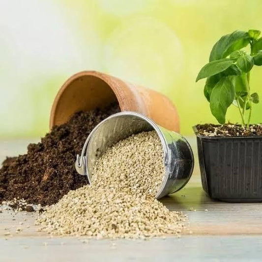 Vermiculite for Garden Soil Moisture and Plant Growth 400gm
